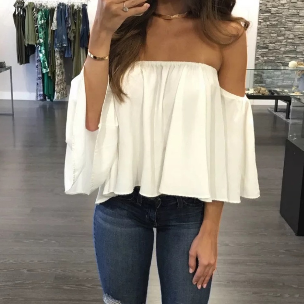 Off shoulders top